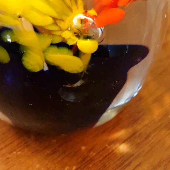 Art Glass Floral Egg Shaped Paperweight - Picture 6 of 7